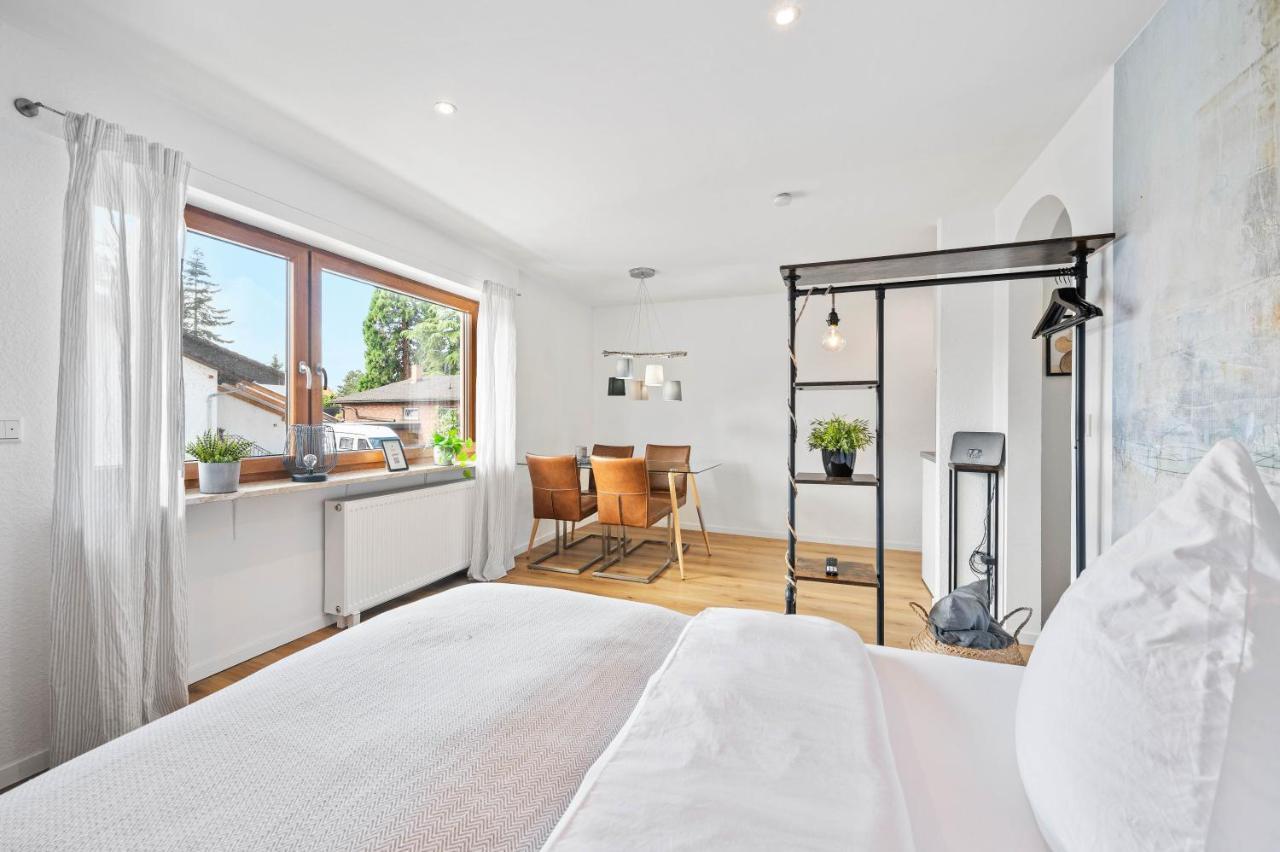 Ruhiges Und Zentrales Apartment In Huettenfeld Lampertheim Eksteriør bilde